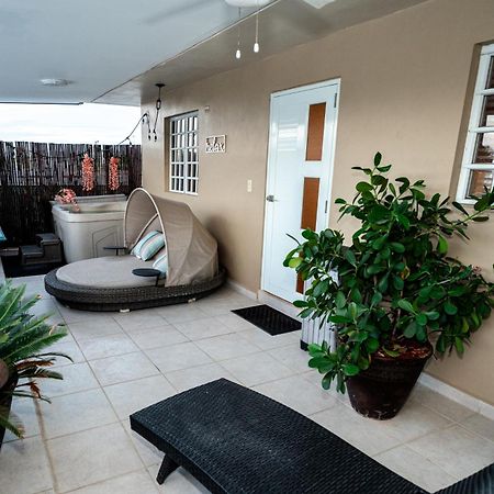 Luxury Retreat With Private Jacuzzi And Mountain Views Free Parking Apartment Ponce Exterior foto