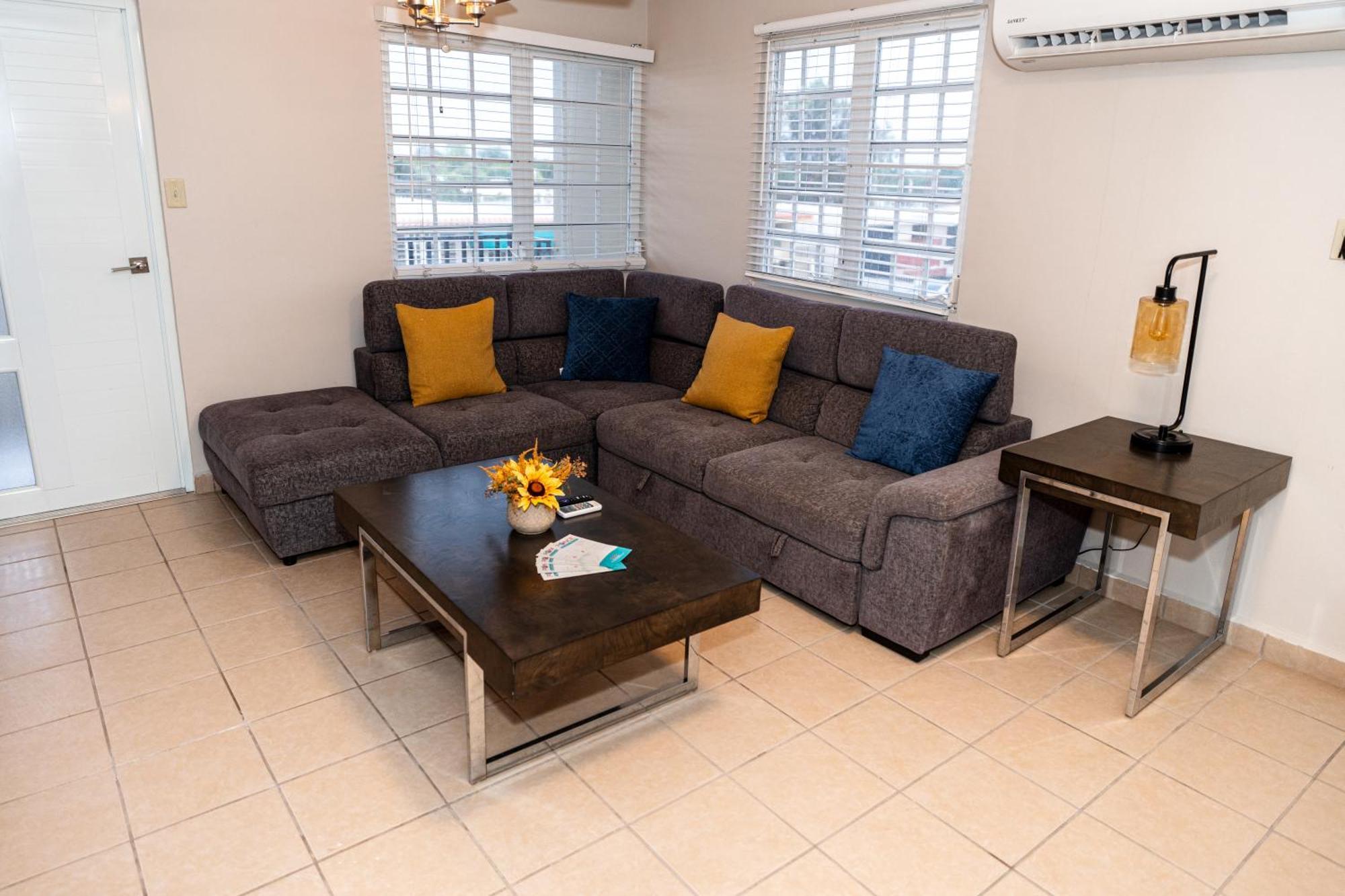 Luxury Retreat With Private Jacuzzi And Mountain Views Free Parking Apartment Ponce Exterior foto