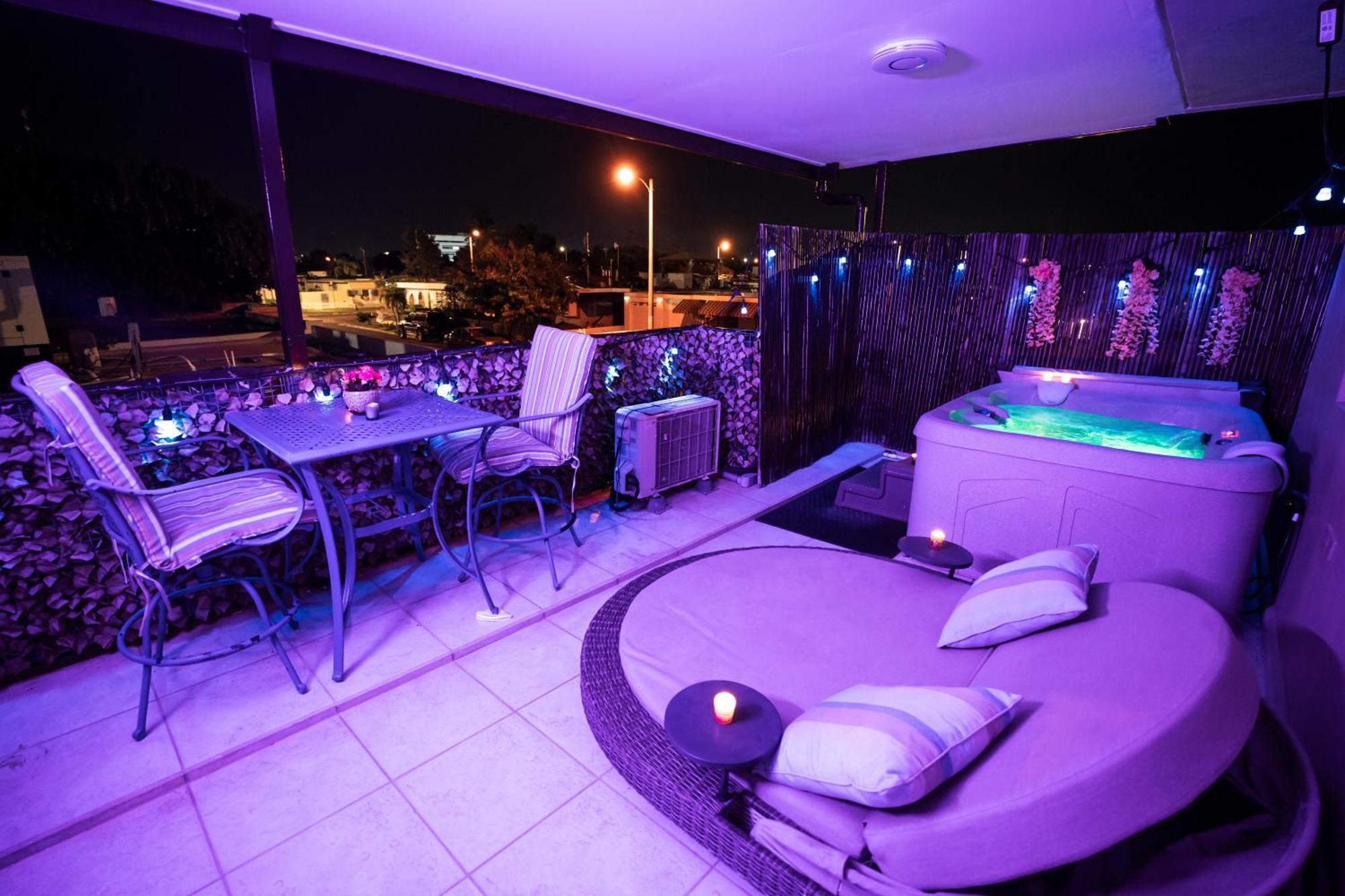 Luxury Retreat With Private Jacuzzi And Mountain Views Free Parking Apartment Ponce Exterior foto